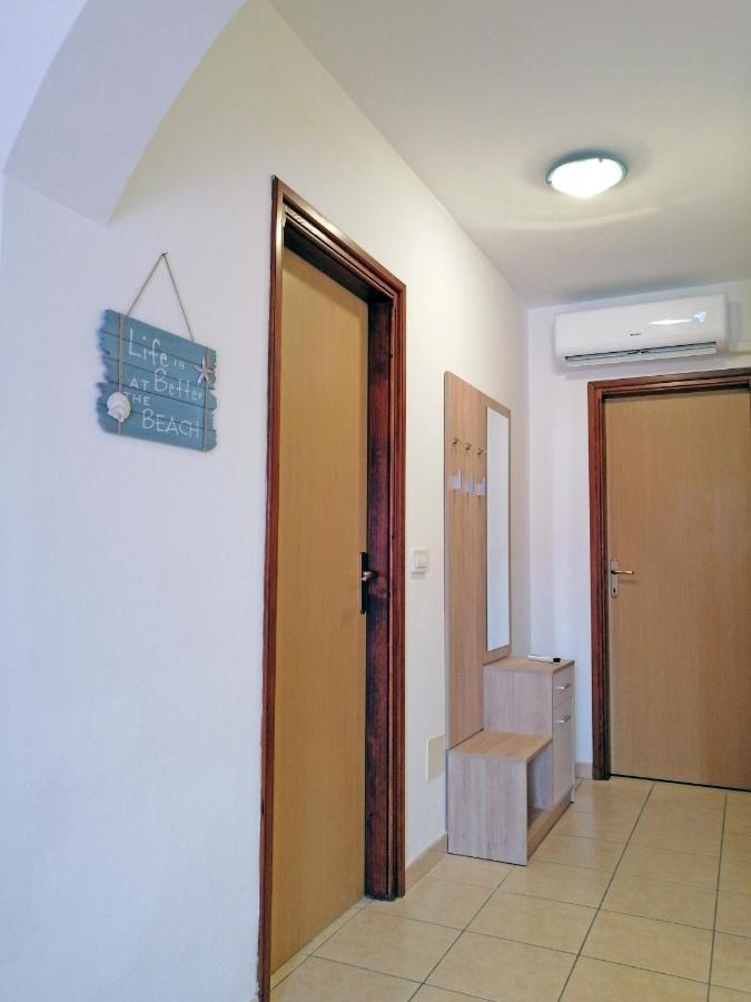 Apartment Suzie Q - Intermezzo With Sea View Rabac Luaran gambar